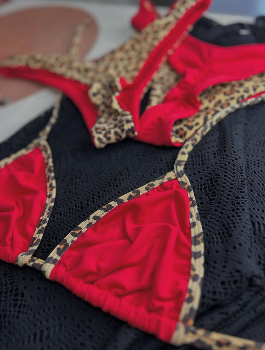Conjunto Vermelho C/ Animal print